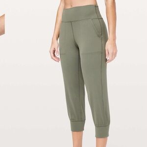 Lululemon Align Jogger Crop *23"